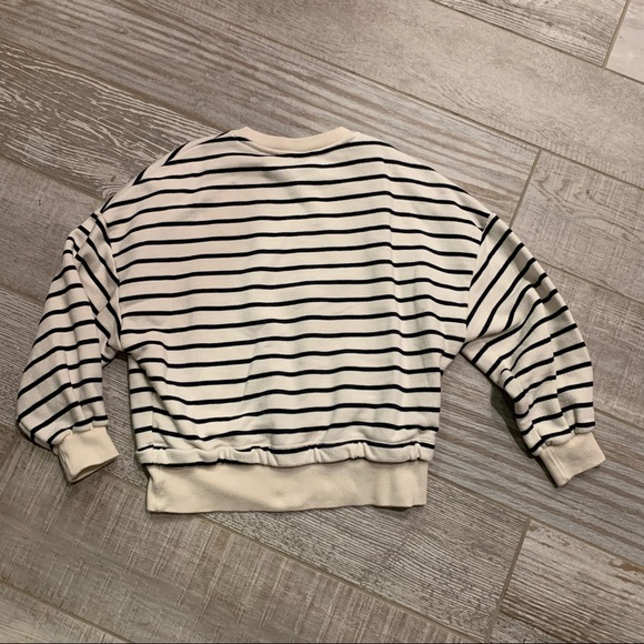 Size 8 girls Zara sweatshirt EUC - Picture 2 of 5